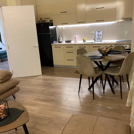 Nemanja Center Durrës