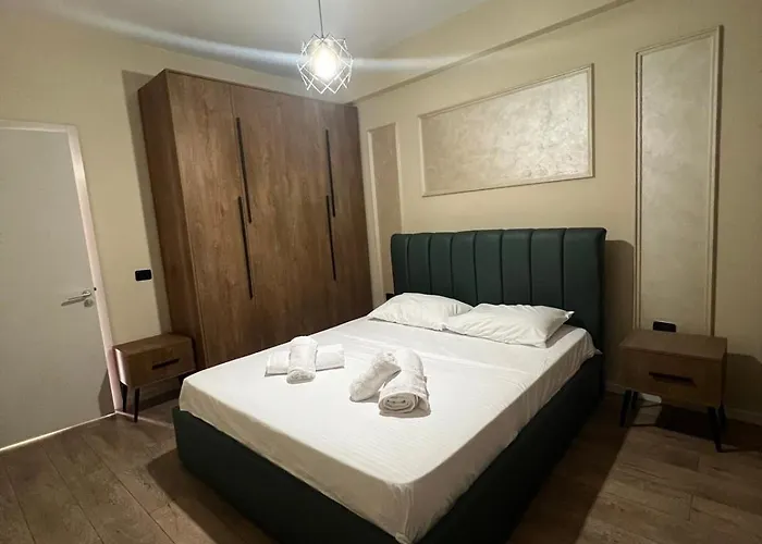 Nemanja Center Durrës